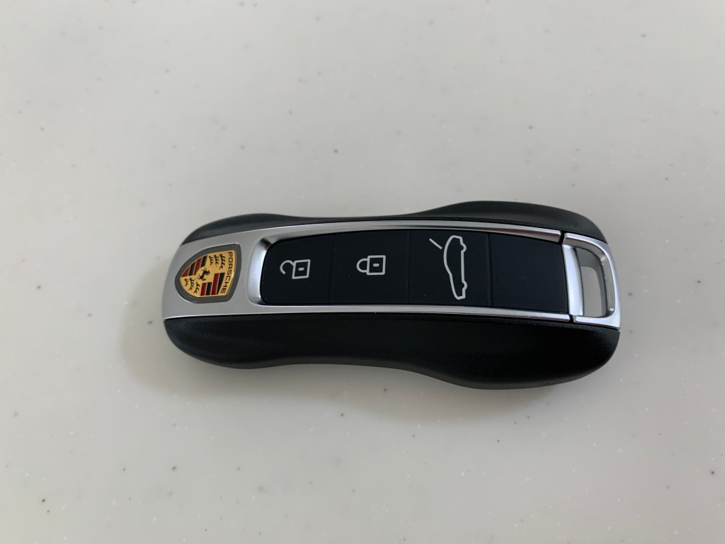 ポルシェスマートキー収納ファスナーキーケース220310 | 革工房ノーツ