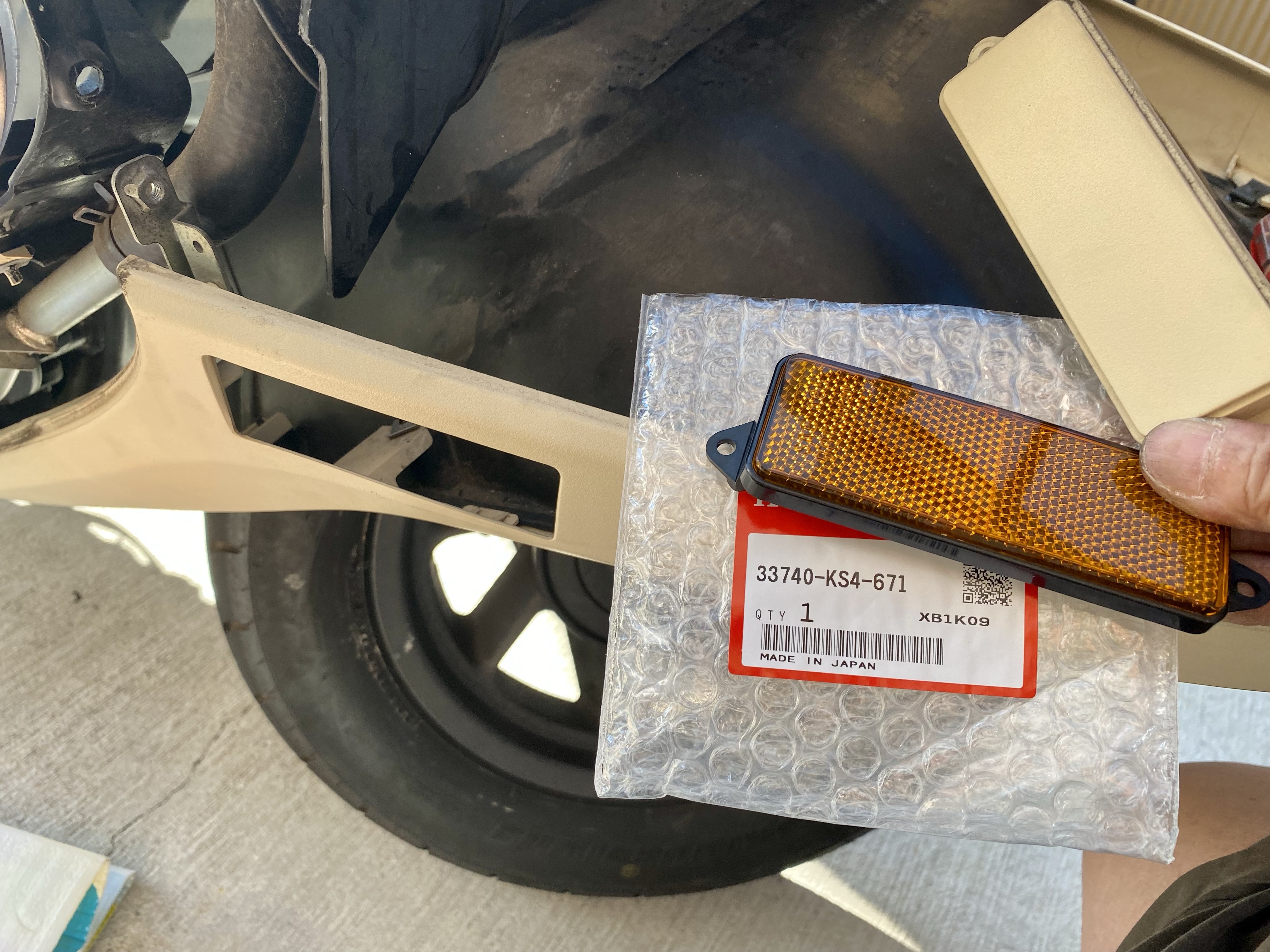 フュージョンにサイドリフレクターを装着。USDMちっくに。 | SUPER CUB