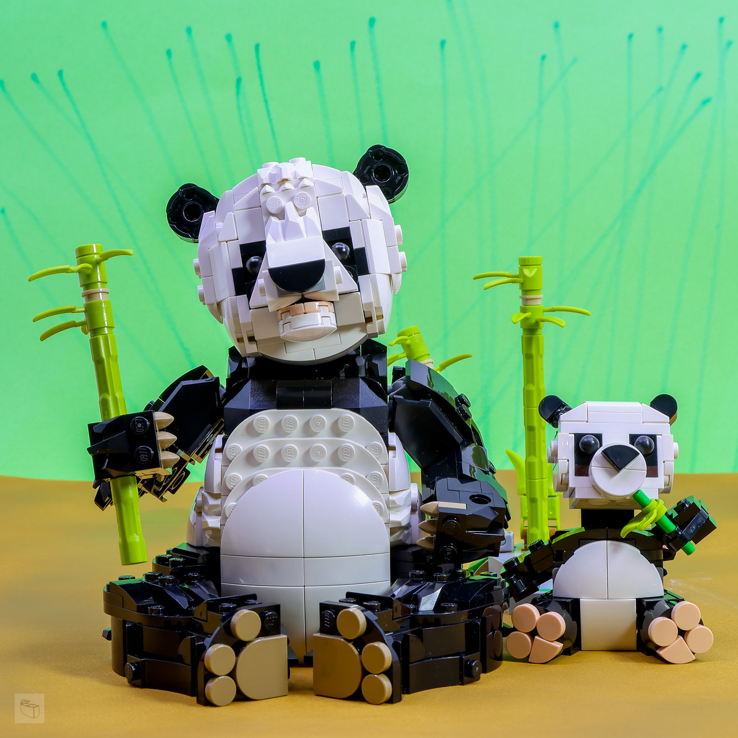 LEGO 31165 Panda Family Set Review