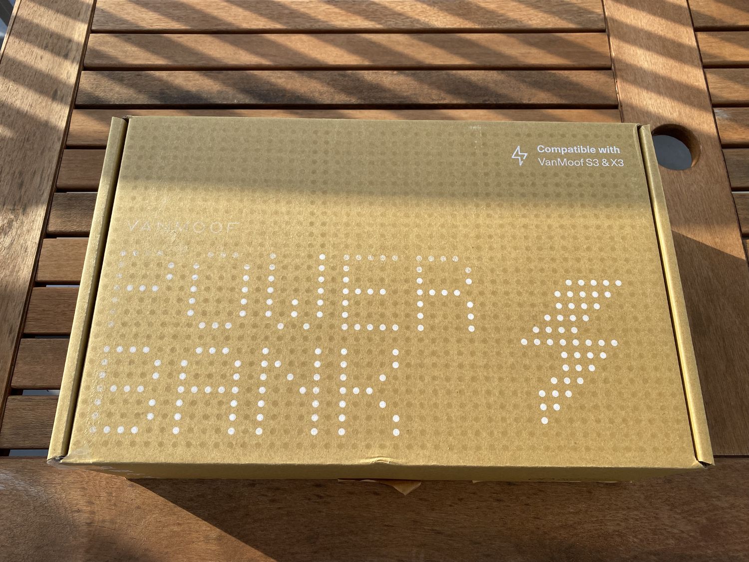VanMoof X3をより遠くまで走行できるPowerBankを買ってみた - 8号の日常