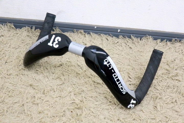 お売りください 3T SCATTO-LTD トラック用カーボンハンドル | 自転車