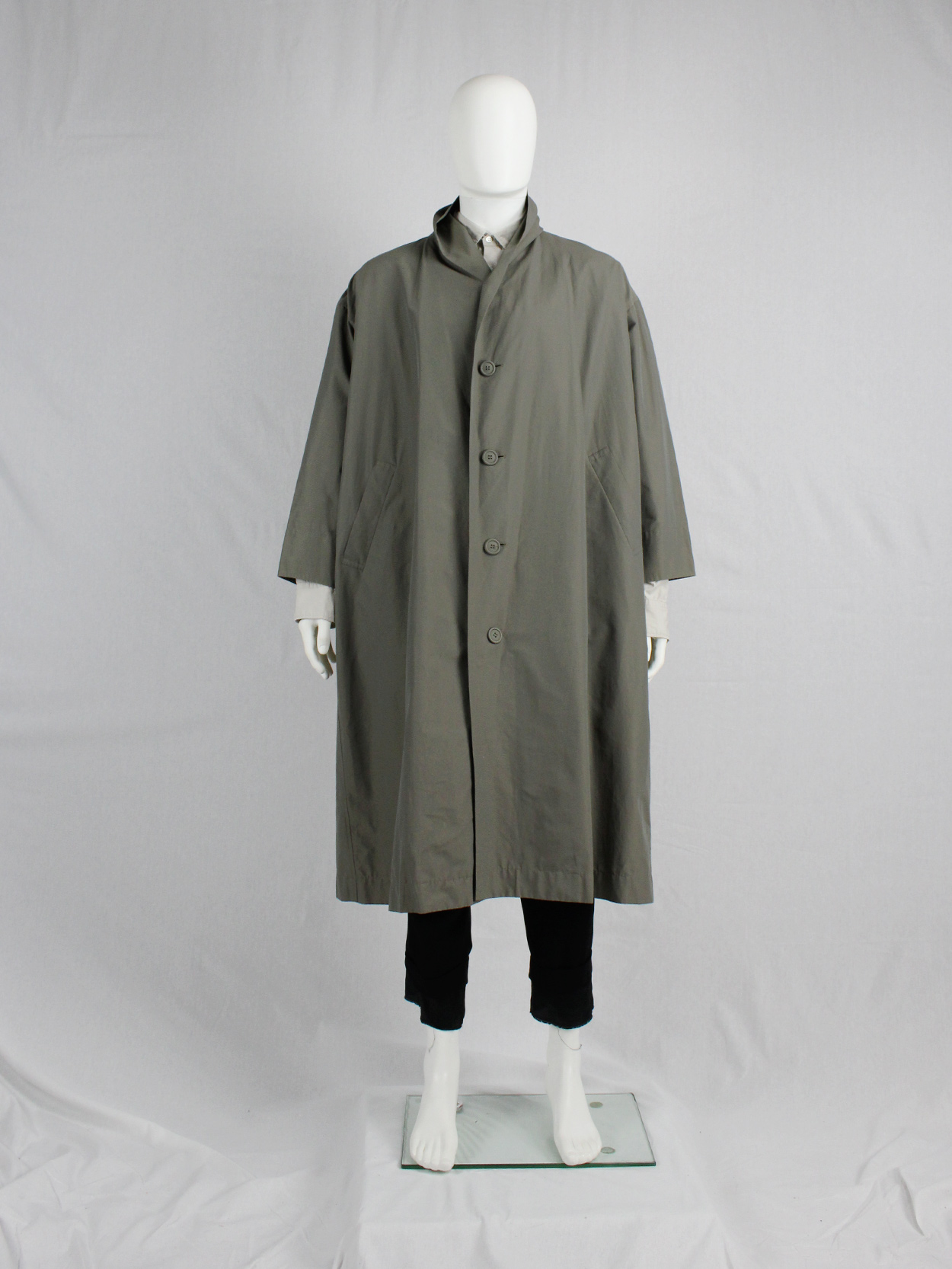 Issey Miyake Windcoat khaki oversized parka — 1980's - VANIITAS