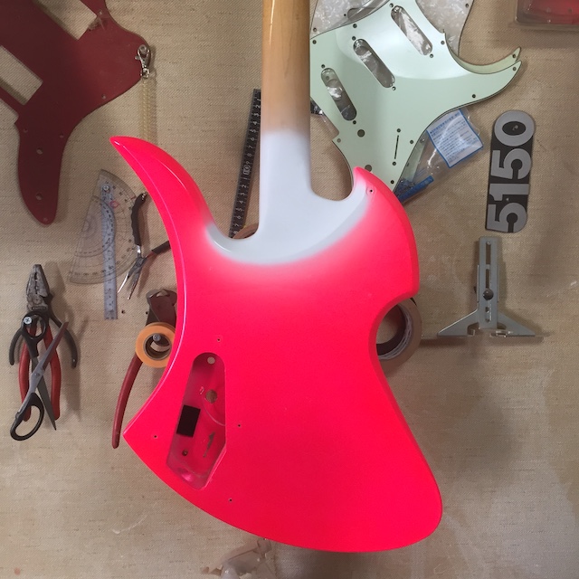 K Garage モッキンバード エレキギター hide ピンク mg 2025年最新】k