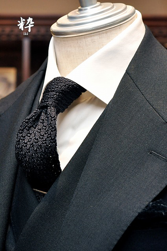Bespoke Suit(オーダースーツ) フレスコ ブラック スリーピース HARDY