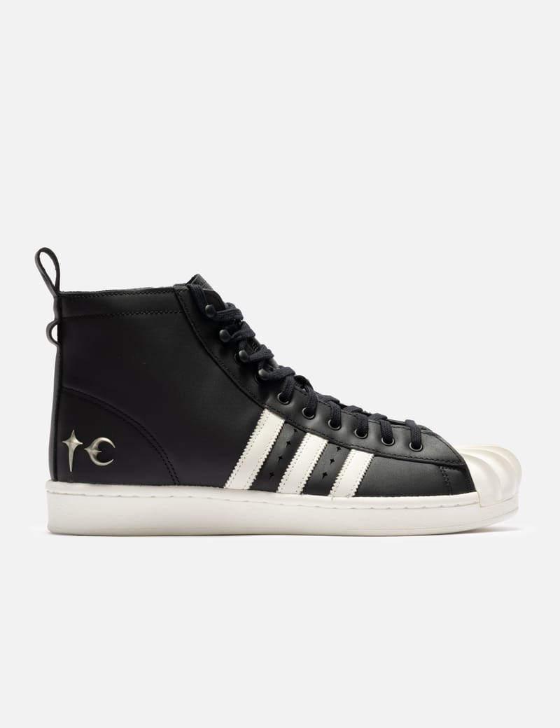 Shoes-1-1-89ac8.jpg?fit=max&w=