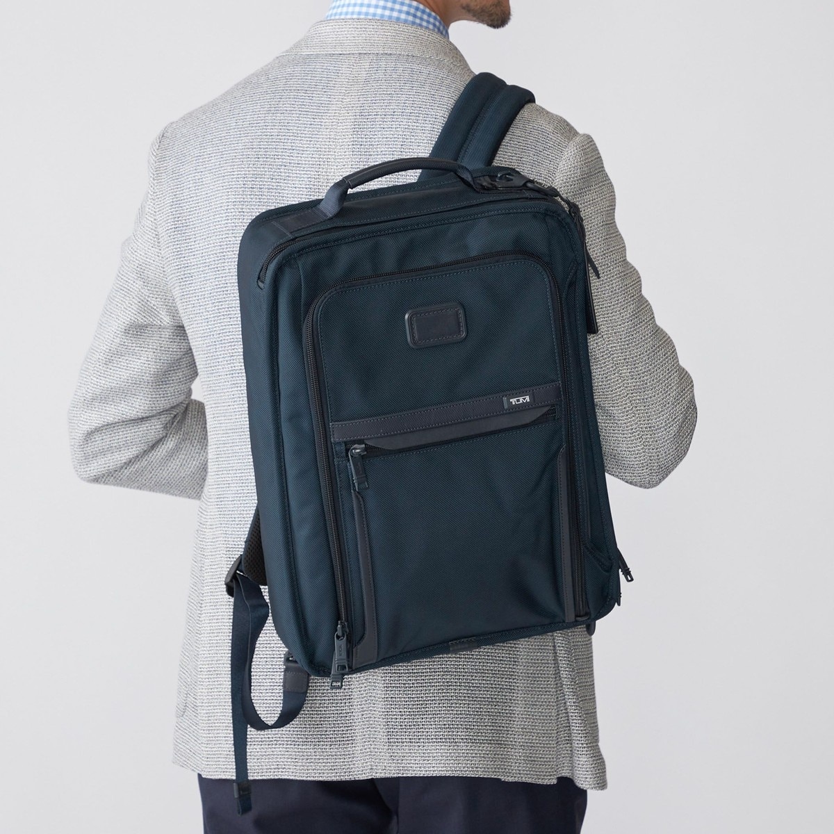 SHIPS別注】TUMI: 完全別注モデル『ALPHA 3』ミッド 3WAY バッグ