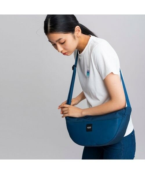 セール】 アーバン バナナ ショルダーバッグ （ショルダーバッグ