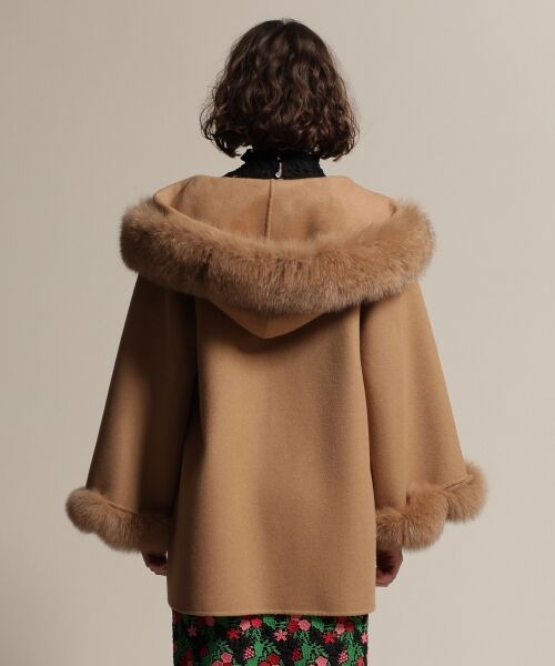 GRACE CONTINENTAL ポンチョコート 定価5万7200円 GRACE CONTINENTAL
