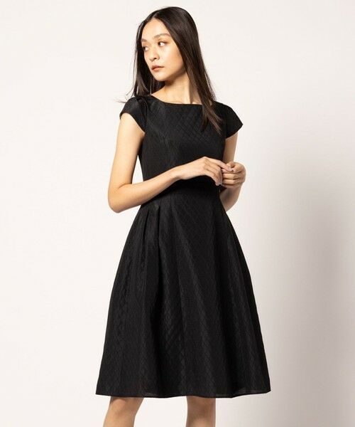 セール】 【洗える】QUEEN OF CLOVER ドレス （ロング・マキシ丈