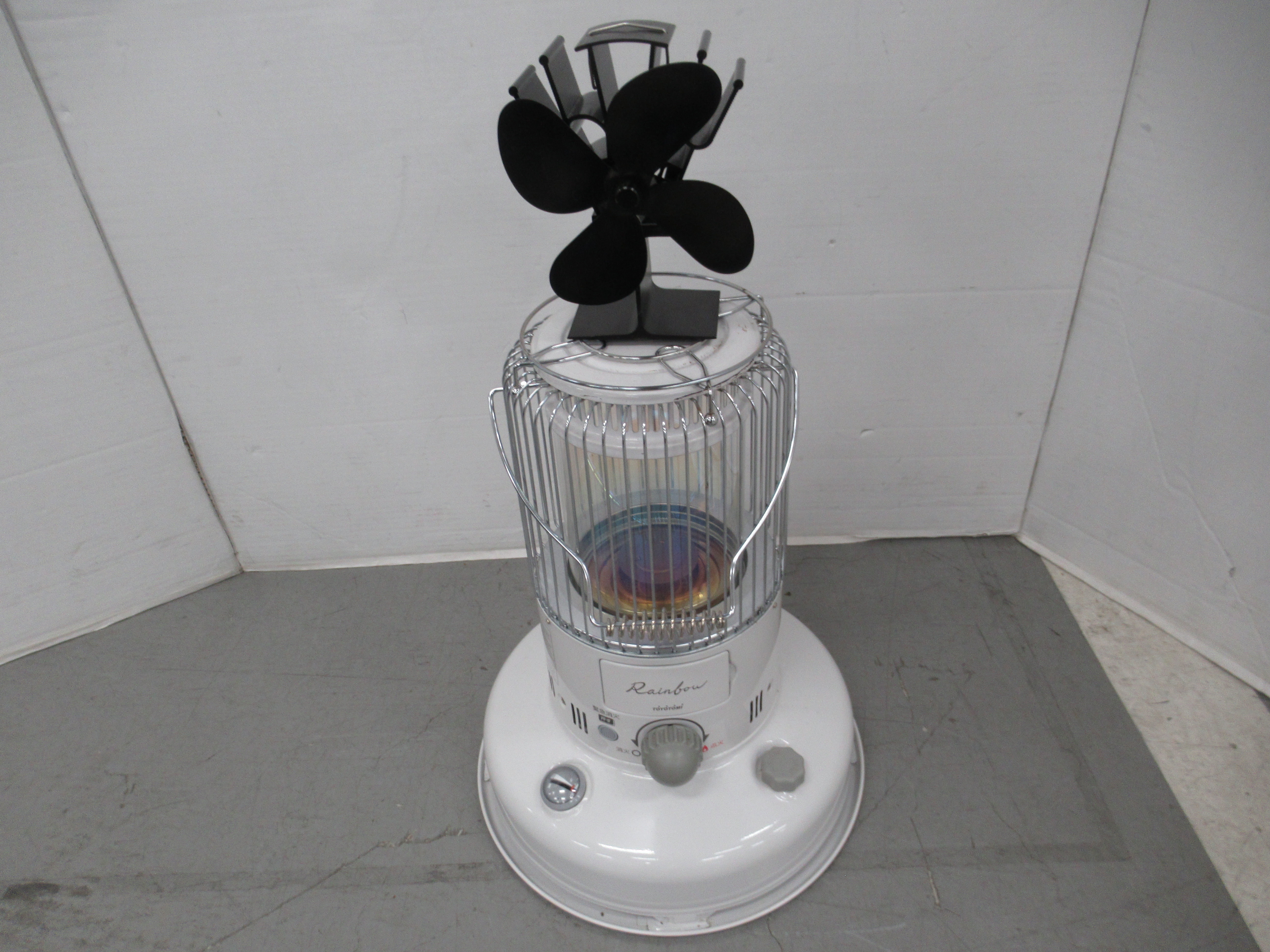 美品数回使用程度のトヨトミRB250レインボーストーブ 超美品」トヨトミ