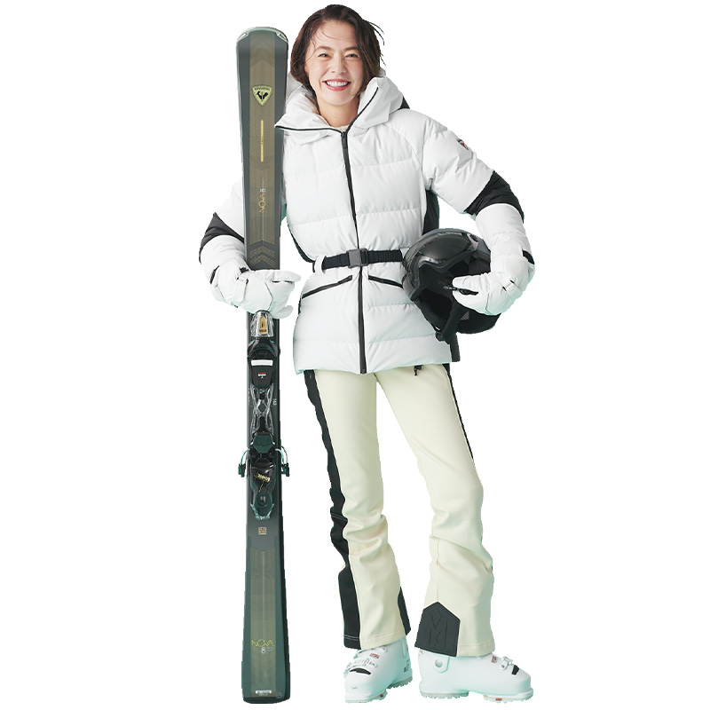 浅見れいなさん『大人も本気スキー派』“防寒重視”の雪山コーデ！ | VERY