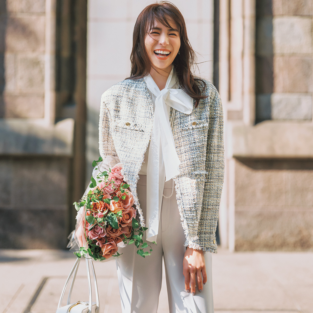 持ってて良かった『華やかトートバッグ』！母行事コーデの盛り上げ役に