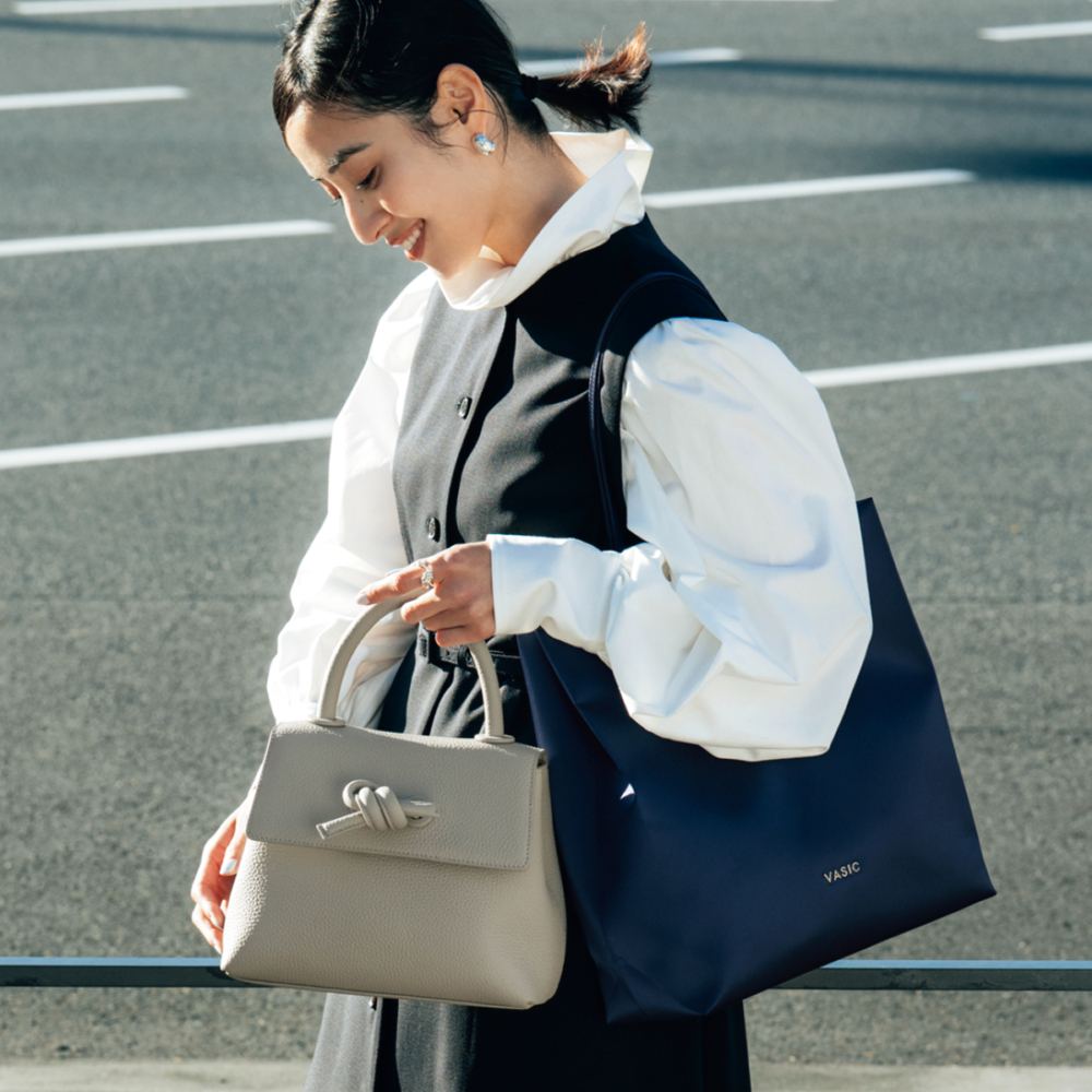 Nala』の“チノパンツ”がオシャレと話題！キレイめコーデは関西ママが