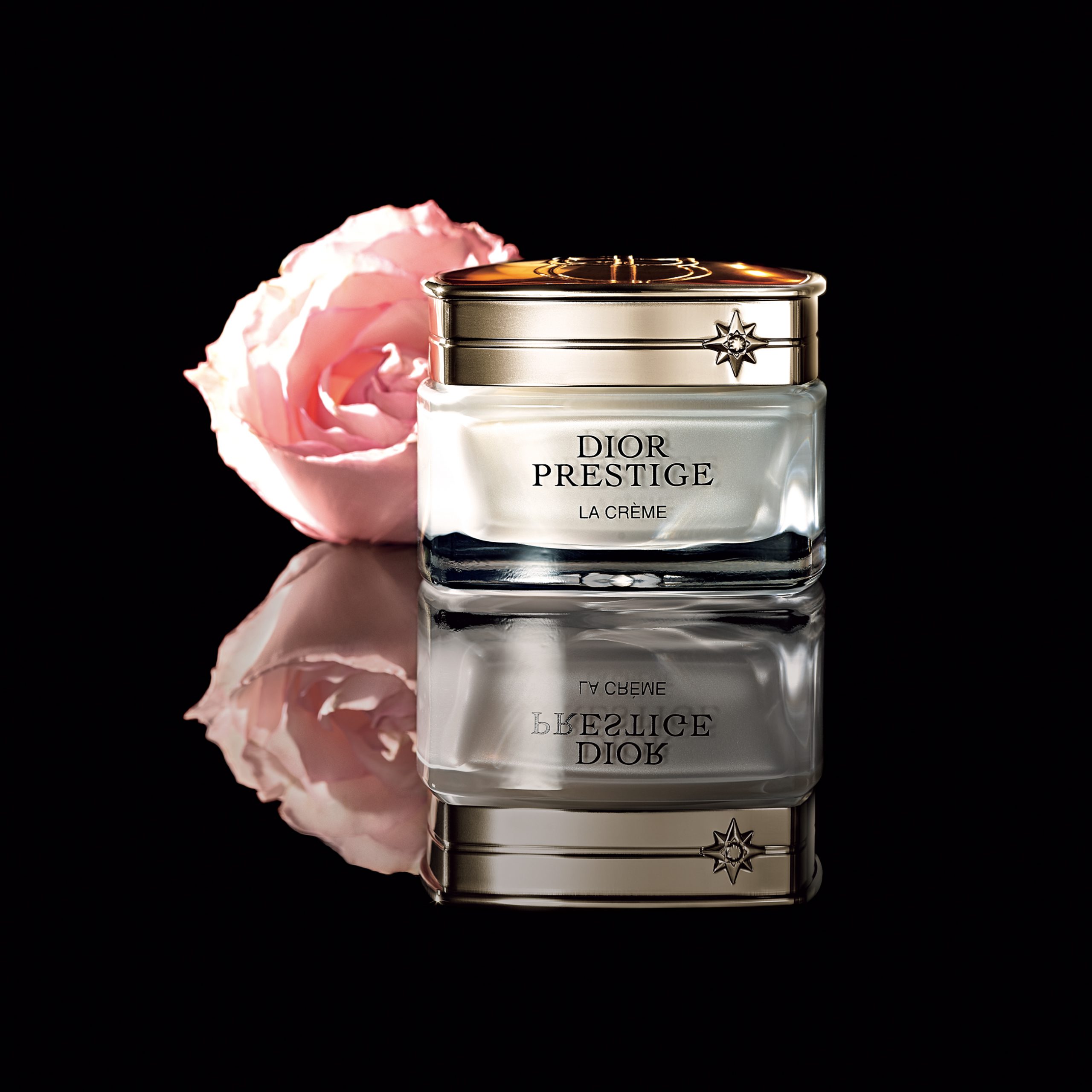 ディオールの❝おとぎ話を叶える❞最新クリームにお願い | VERY NaVY