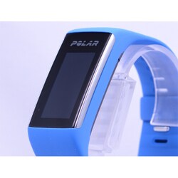 ヨドバシ.com - POLAR ポラール 活動量計・リスト型心拍モニター M