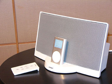 コロンブスのタマゴ”がつまったBOSEのiPod用スピーカーシステム