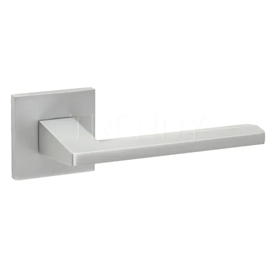 Wenzhou Factory Zamak Door Hardware Wood Lock Door Lever Handle