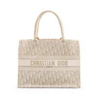 クリスチャンディオール リバース トワル ドゥ ジュイ エンブロイ