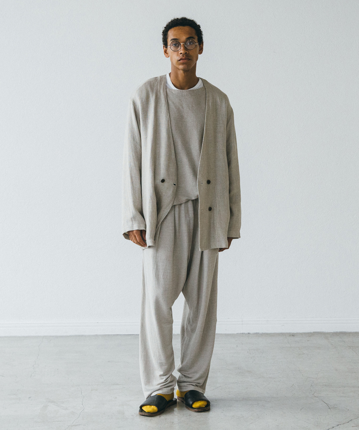 リネンインレー 2タックイージーパンツ｜nest Robe / CONFECT ONLINE SHOP