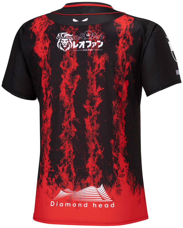 漆黒に赤い炎！北海道コンサドーレ札幌に「ホワイトマウンテニアリング