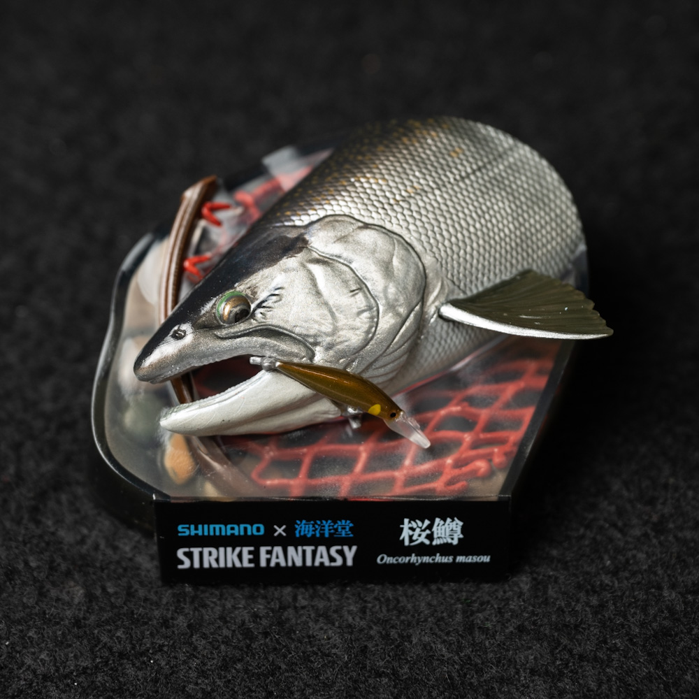 SHIMANO×海洋堂｜STRIKE FANTASY｜桜鱒｜フィギュア｜（8023） | K