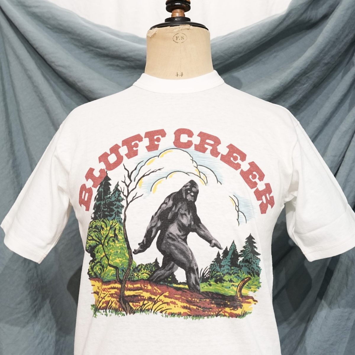 フリーホイーラーズ ブラフクリーク ”ビッグフット” 半袖Tシャツ