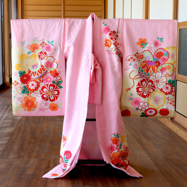 楽天市場】お宮参り 女の子 初着 産着 手鞠に花尽くし ピンク色 正絹