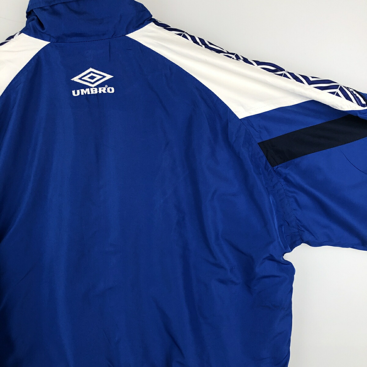 古着 90年代 アンブロ UMBRO ウインドブレーカー メンズM相当