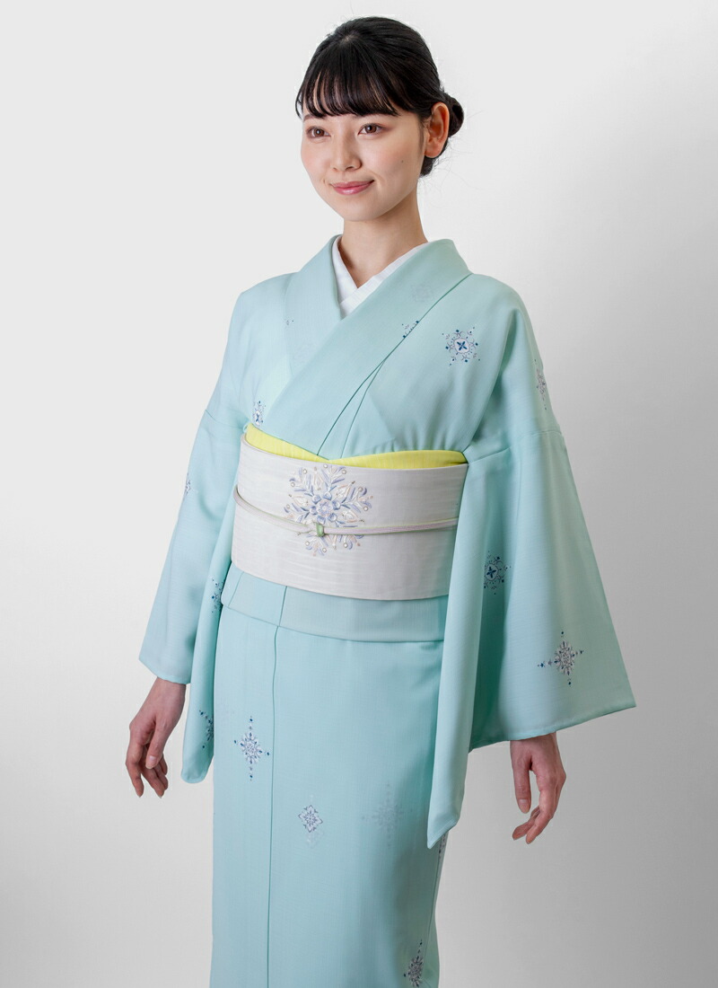 洗える飛び柄小紋【菱花紋】薄青磁が近日発売！ - サキガケ