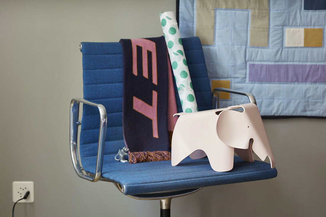 楽天市場】Vitra Eames Elephant small イームズエレファント スモール