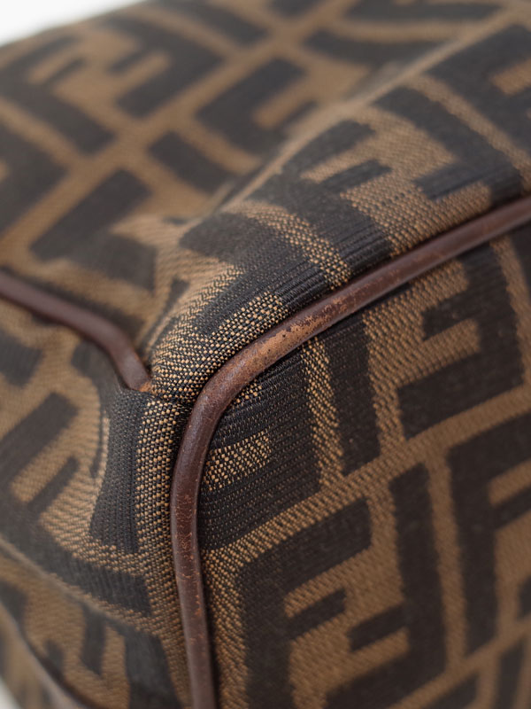 FENDI】フェンディ『ズッカ柄 バニティバッグ』26348 レディース
