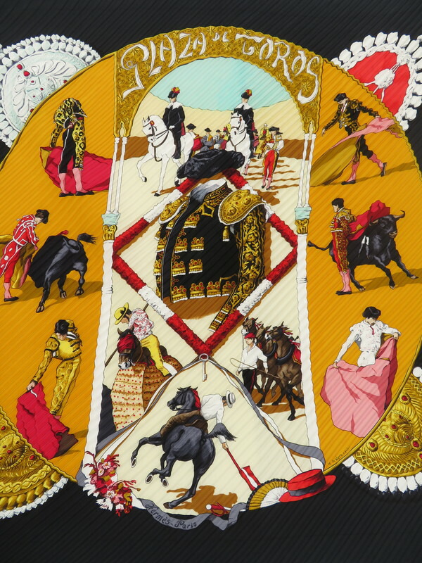 HERMES】【PLAZA DE TOROS】エルメス『カレ90 プリーツスカーフ 闘牛場