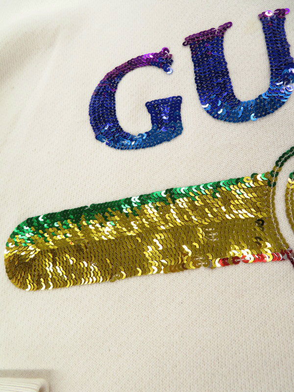 GUCCI】グッチ『ロゴ スパンコール ウェットプルオーバーパーカー