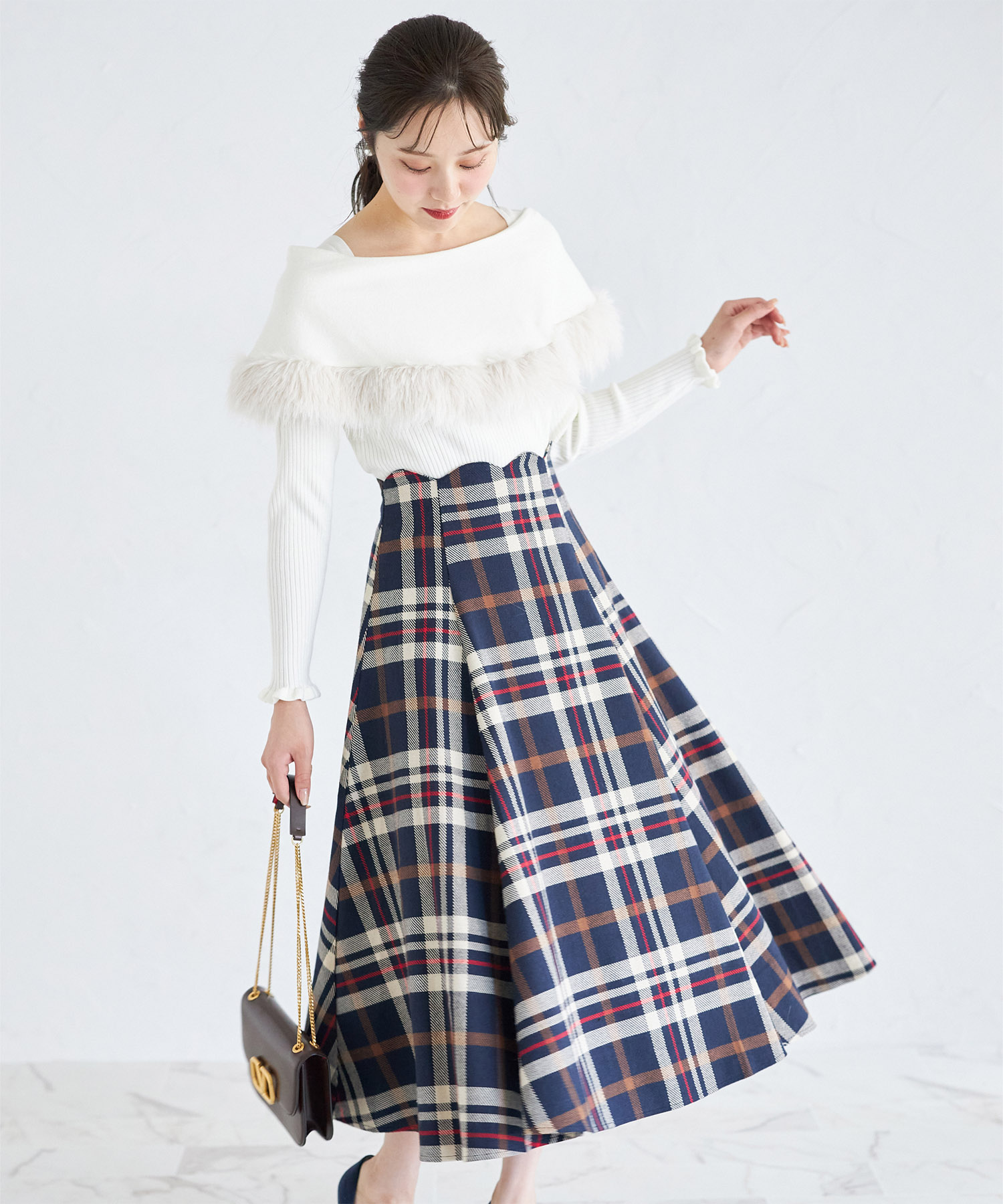 ウエストスカラップチェック柄フレアスカート