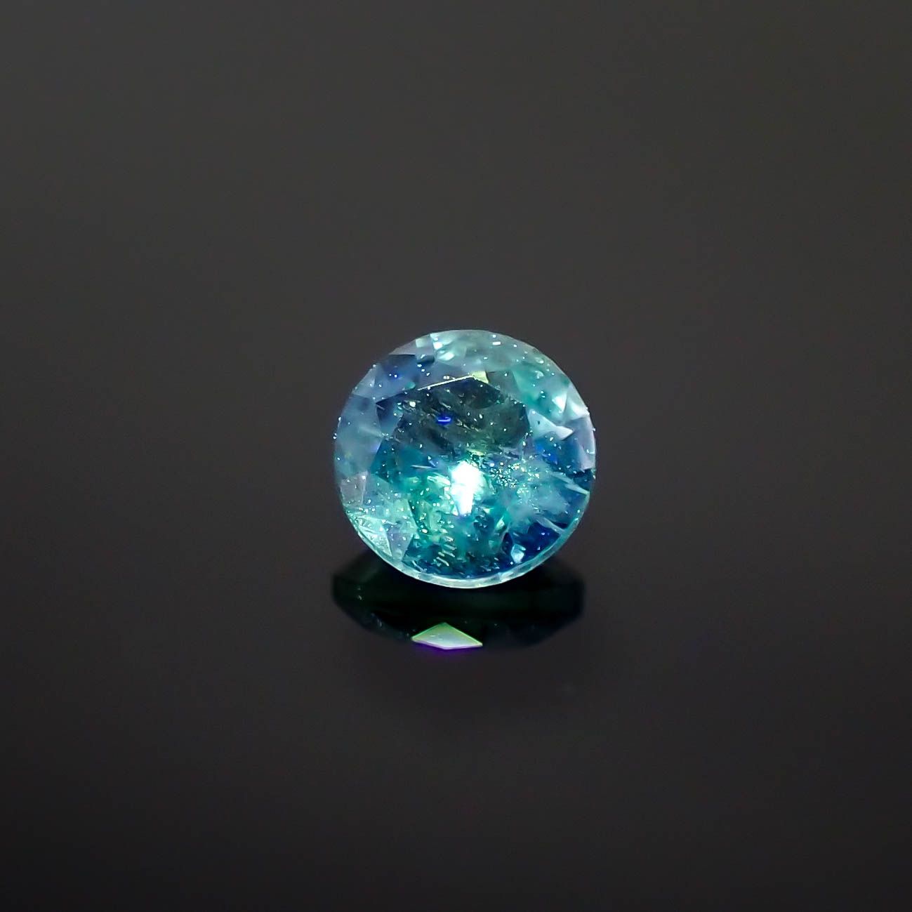 ブルーグリーンコーネルピン(宝石名コーネルピン)タンザニア産 識別済