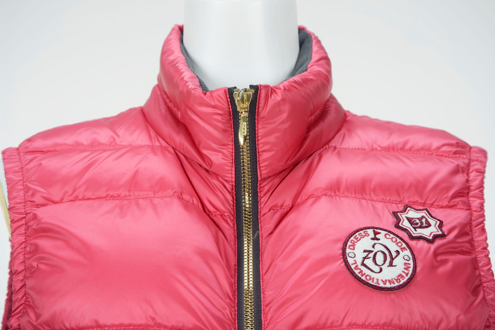 ZOY - エレガントダウンベスト | レッド | レディース | ゴルフウェア