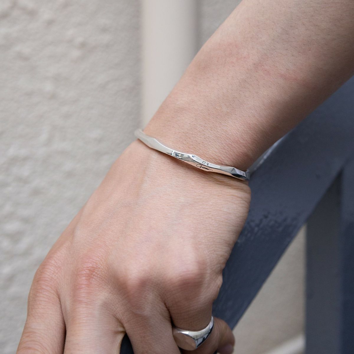 GARNI - 【お取り寄せ注文可能】Crockery Bangle_S | ACRMTSM ONLINE STORE