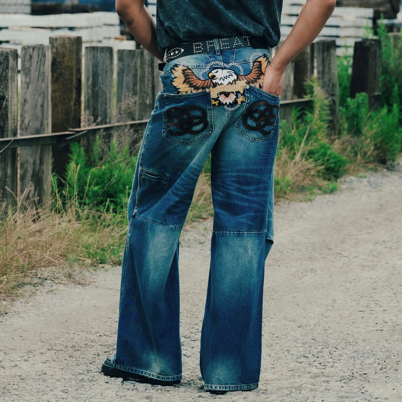 BREATH - 【残り一点】Chain Eagle Patch Denim Pants | ACRMTSM