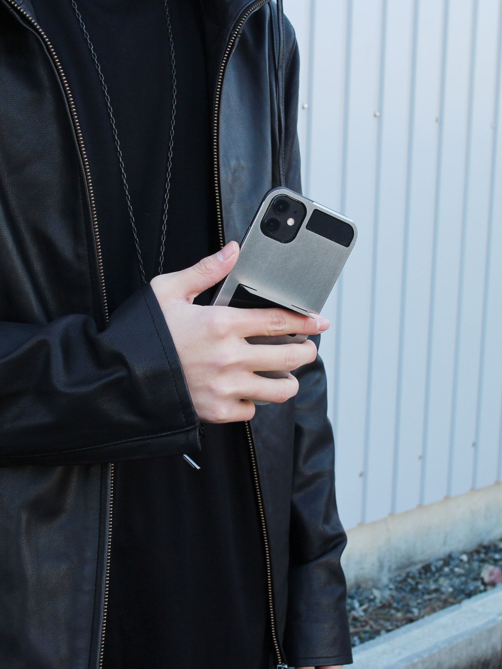 CLAUSTRUM - 【IPHONE 14】 CASE / アイフォンケース HOLDER + STAND