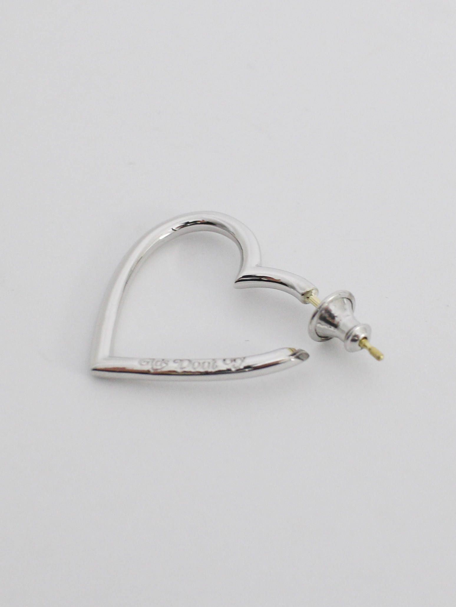 CAREERING - 【片耳用】 GIRLS DON'T CRY コラボハートピアス | ADDICT