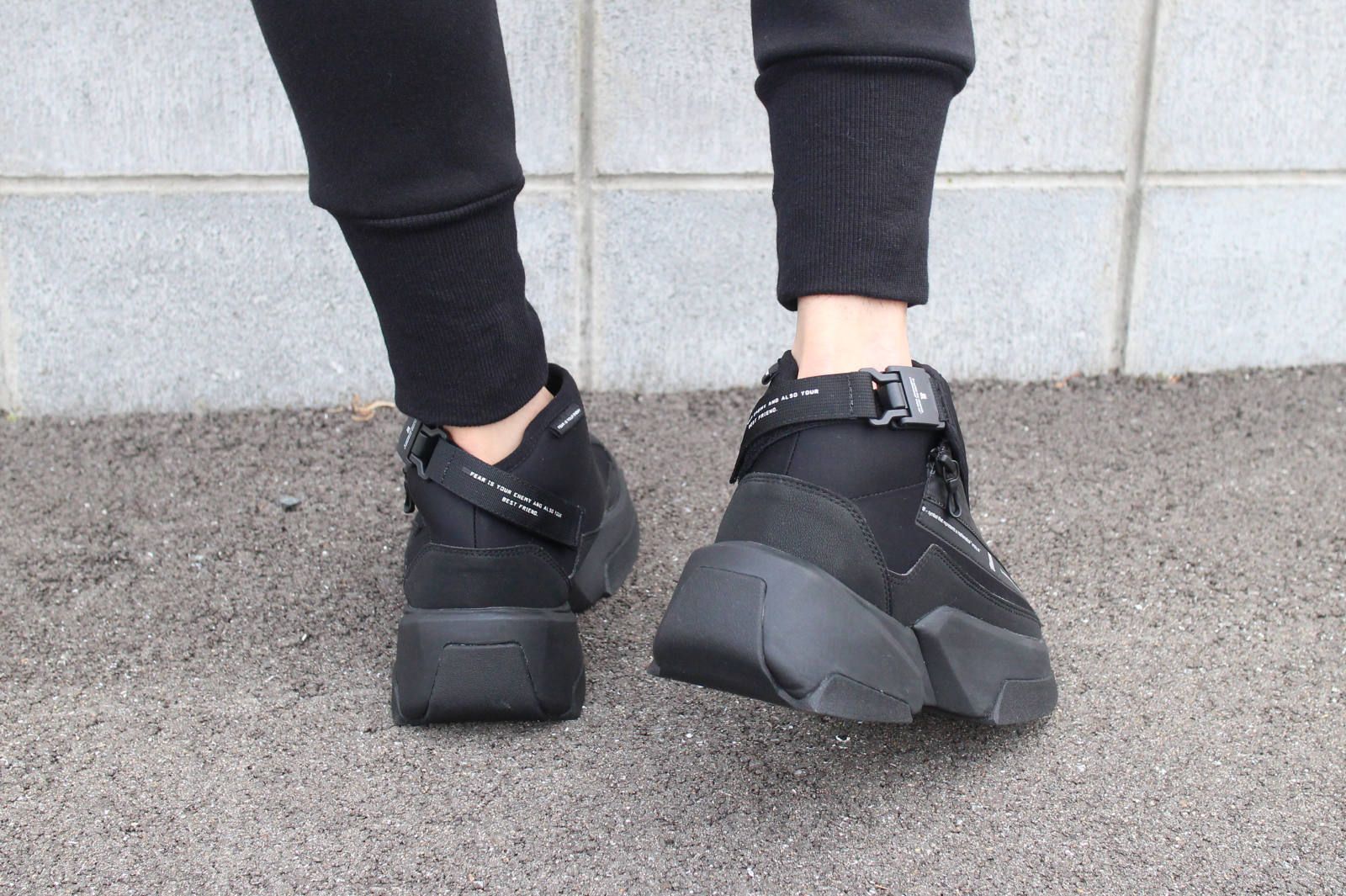 SPYAIR の IKEさん着用 ”NIL SNEAKERS”のご紹介です‼ | ADDICT WEB SHOP