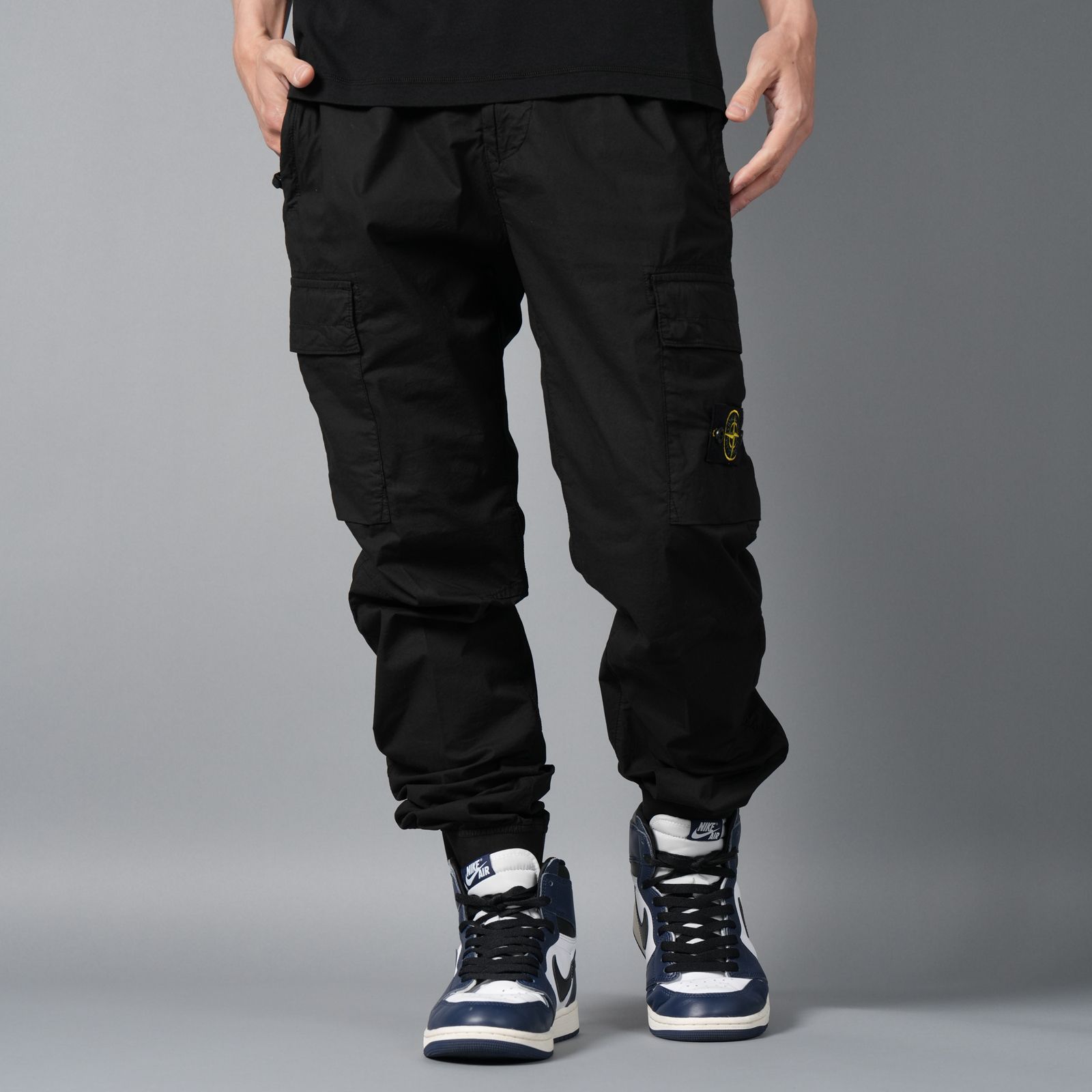 25SS STONE カーゴパンツ ストーンアイランド ブラック 25SS STONE