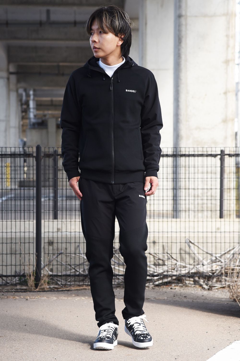 BANDEL GOLF】 冬ゴルフをスマートに魅せるするボンディング