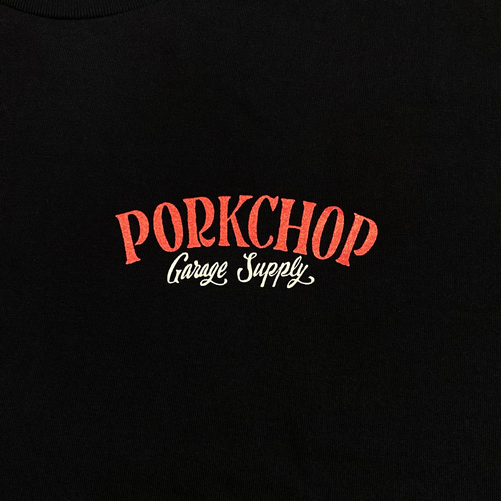 PORKCHOP GARAGE SUPPLY - PORK BACK TEE (BLACK) / ポークバック ロゴ