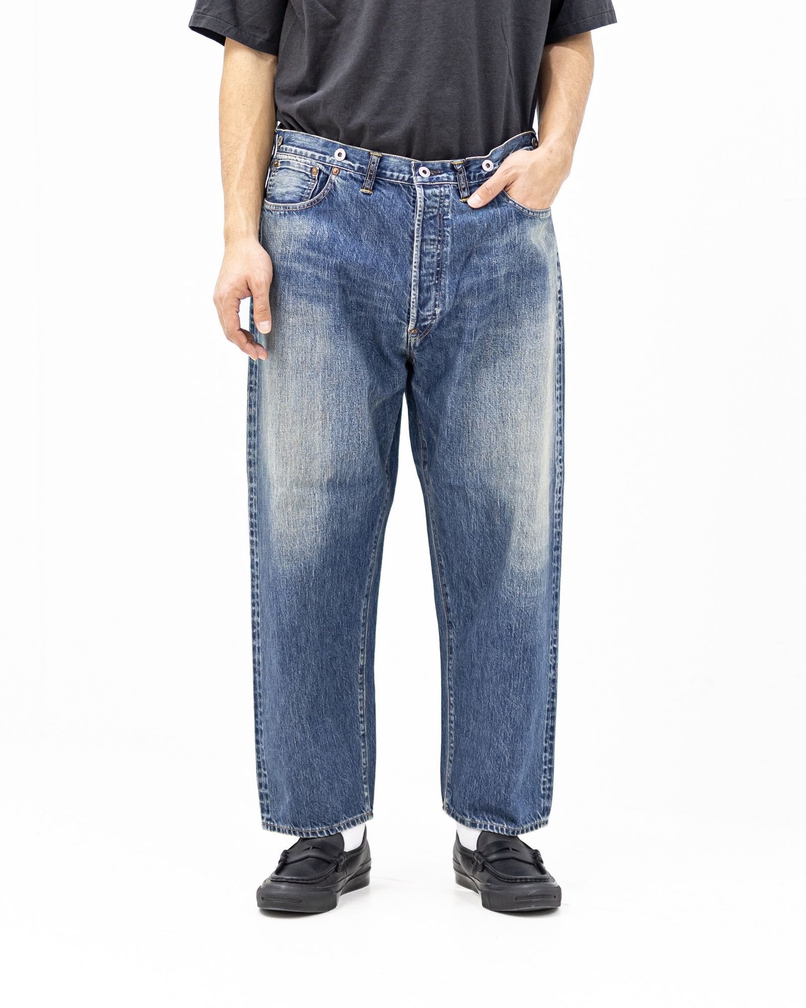 No.22 Washed Wide Denim Pants | MARK
