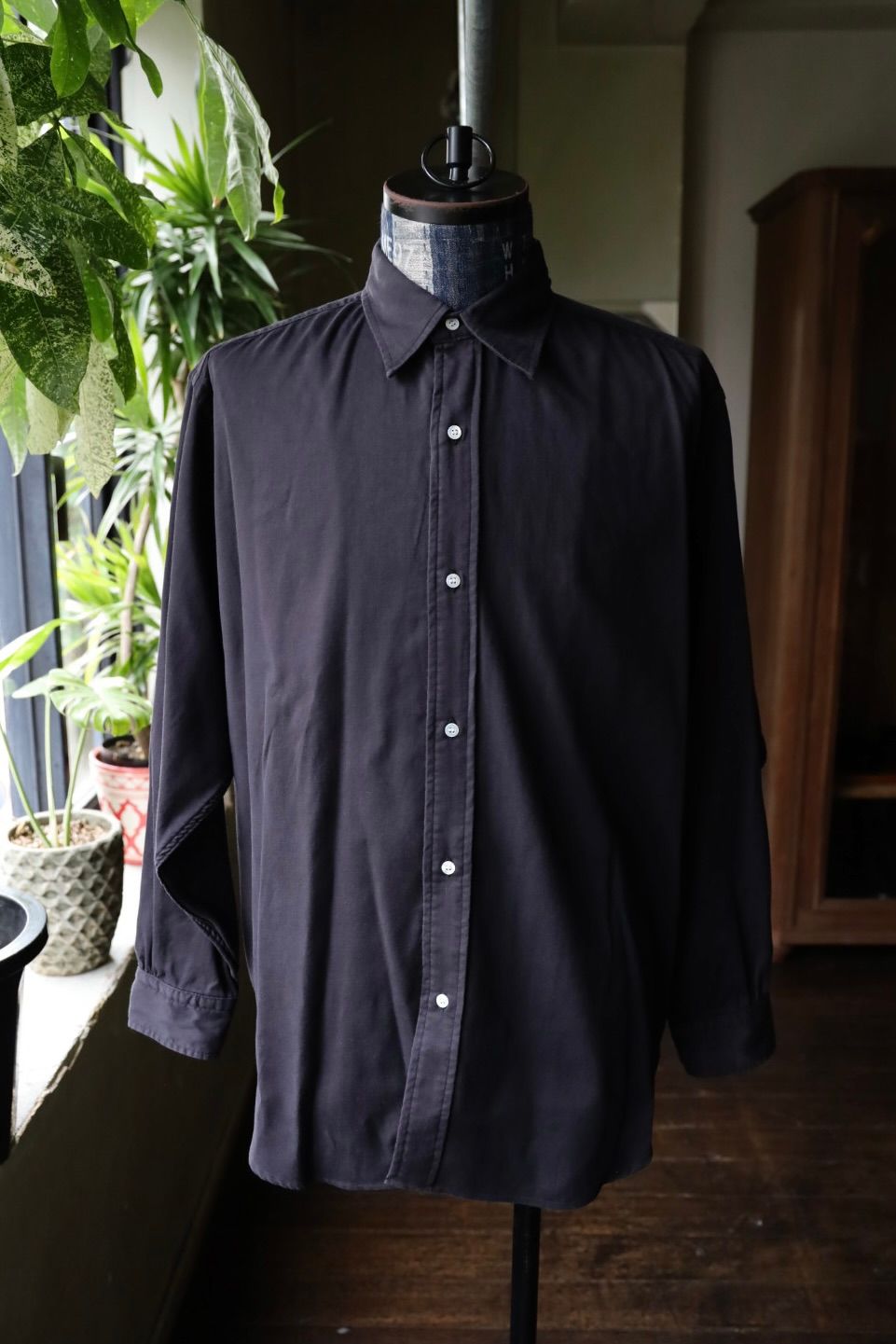 Double Weave Twill Regular Collar Shirt | MARK