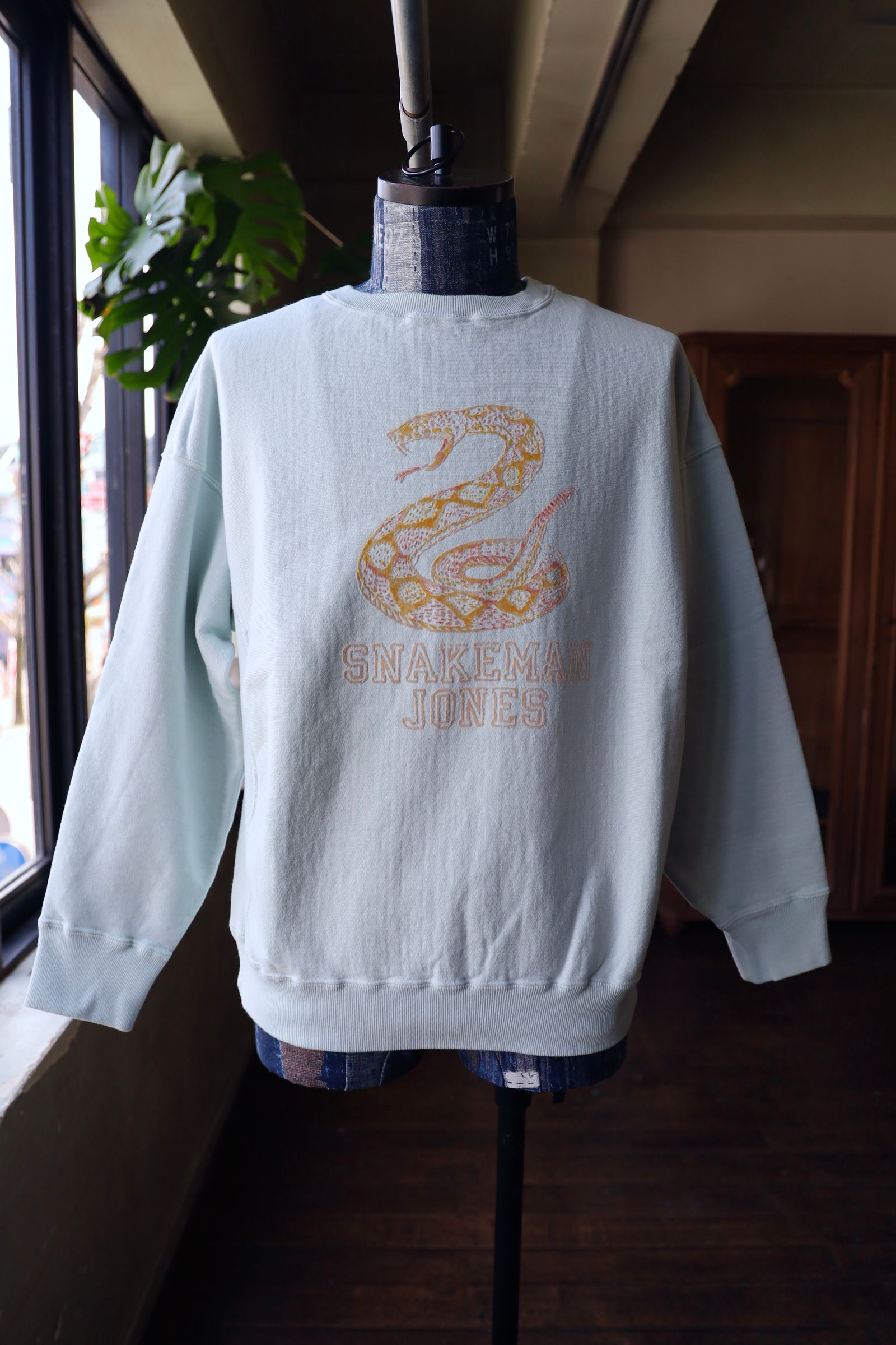 BOWWOW - BOW WOW バウワウ スウェットSNAKEMAN JONES SWEATSHIRT