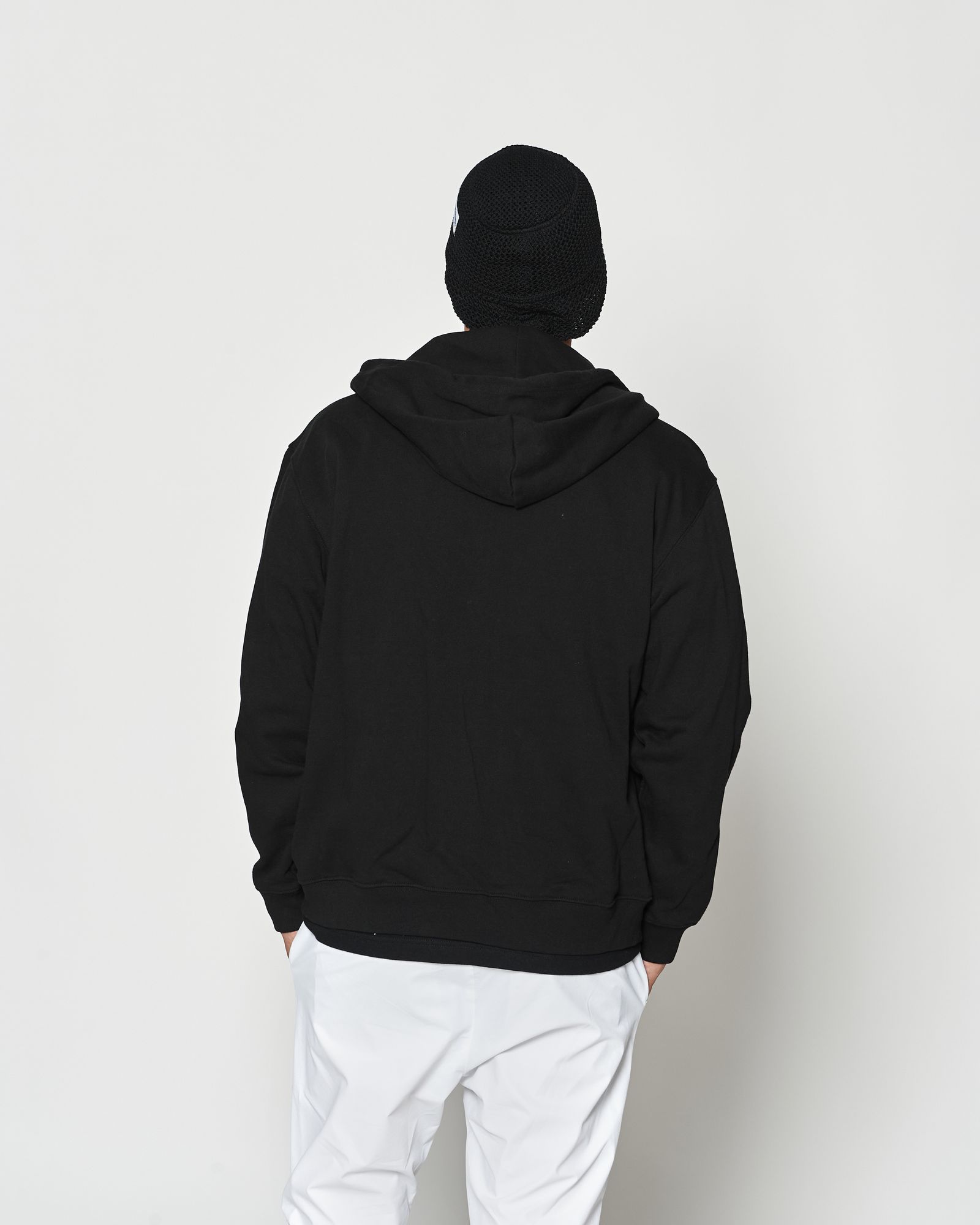 muta - muta MARINE × ACANTHUS / アーチロゴ スウェットジップ