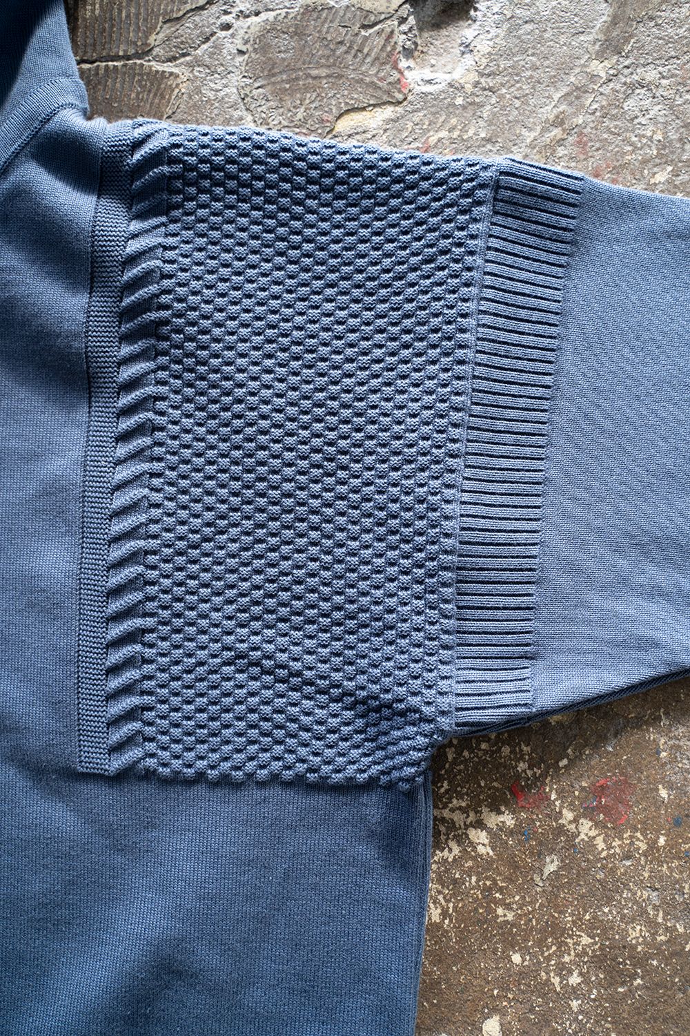 YASHIKI - 【ラスト1点】Setsugi Hoodie(SMALT BLUE) | Salty