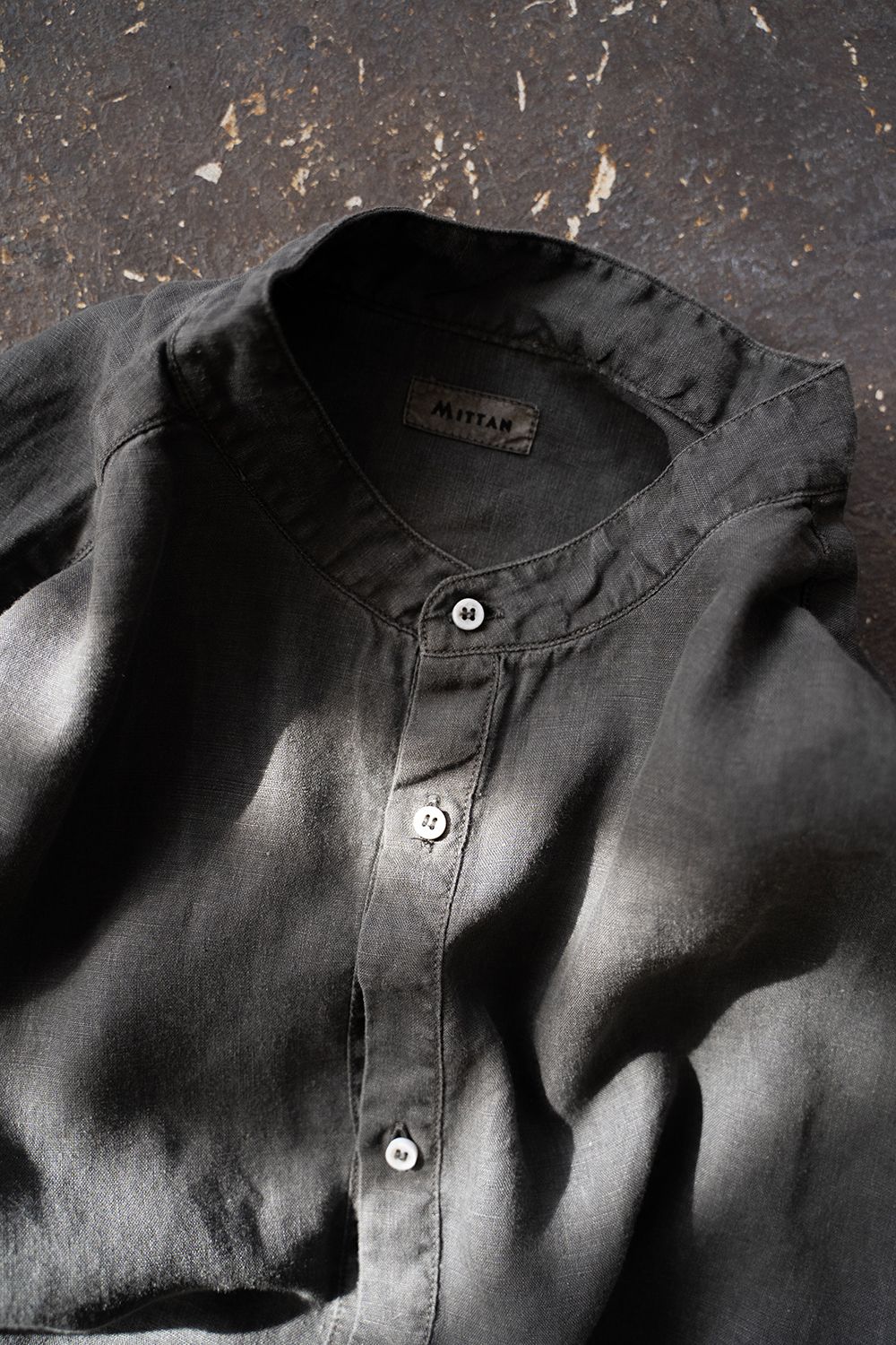 MITTAN - 【ラスト1点】大麻シャツ 3(炭) | Salty